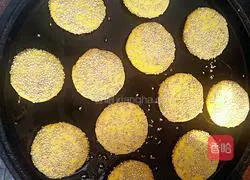 Illustration of how to make Zhixiang pumpkin cake 11