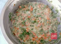 Illustration of how to make vegetable pancakes with electric pan 7