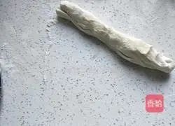 Illustration of how to make meat and three fresh dumplings 1