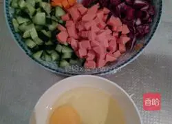 Illustration of how to make colorful home-style fried rice 2