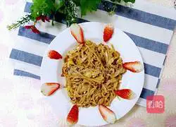 Illustration of how to make fried noodles with shredded pork for breakfast 5