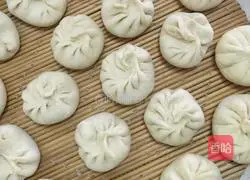 Illustration of how to make celery and carrot meat buns 8