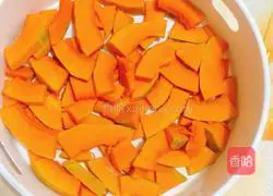 Illustration of how to make steamed pumpkin cake 3