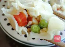 Illustration of how to make bacon, mushrooms and siu mai 6