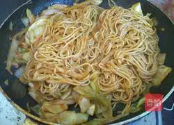 Illustration of Korean spicy sauce fried noodles 9