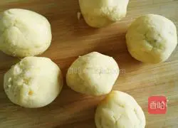 Illustration of how to make sweet potato and jujube cakes 5