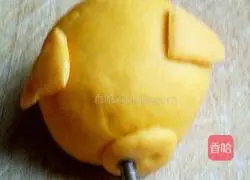 Lucky Money Illustration of how to make pig steamed buns 9