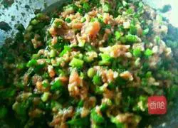 Illustration of making wheat ear dumplings 2