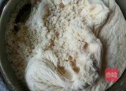 Illustration of how to make milk-flavored steamed buns 3