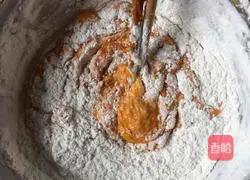Illustration of how to make pumpkin pie with bean paste filling 5