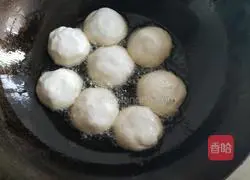 Illustration of how to make pancakes 7