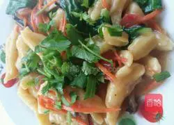 Illustration of how to make vegetarian fried gnocchi 4