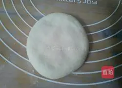 Illustration of how to make homemade sesame cakes 9