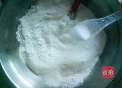 Illustration of how to make love flower pancakes 2