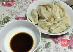 Illustration of how to make tofu and meat dumplings 8