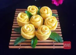 Illustration of how to make pumpkin rose steamed buns 17