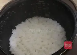 Egg Fried Rice Recipe Illustration 3