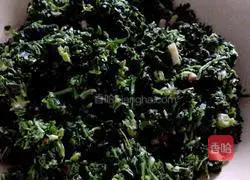 Illustration of how to make jade cabbage dumplings 2