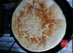 Illustration of how to make green onion and egg pancakes 10