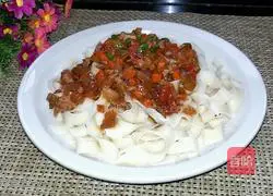 Illustration of how to make minced pork noodles 14