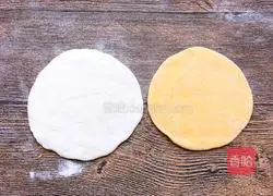 Double layer Illustration of how to make steamed buns 11