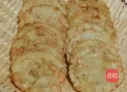 Illustration of how to make white rice and shrimp cakes 9