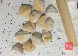 Pumpkin Rose Steamed Buns Recipe Illustration 9