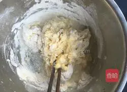 Illustration of how to make purslane and egg pancakes 3