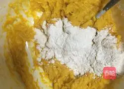 Illustration of how to make small glutinous rice balls 4