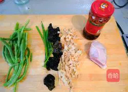 Laoganma's shredded pork fried rice recipe illustration 1