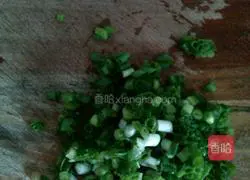 Illustration of how to make tomato and egg fried rice 6