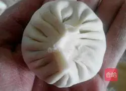 Home-made steamed buns Illustration of practice 16