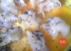 Illustration of how to make mushroom stuffed dumplings 8