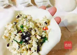 Illustration of how to make three fresh tofu dumplings 5