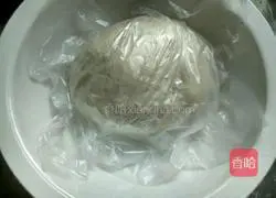 Illustration of how to make zucchini, egg and shrimp dumplings 2