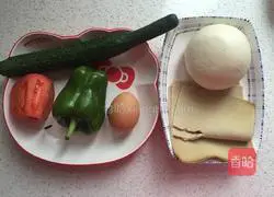 Illustration of how to make fried steamed buns 1