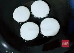 Illustration of how to make chive cake 6