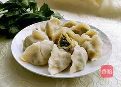 Illustration of how to make pork and spinach dumplings 17