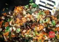 Illustration of how to make vegetarian steamed buns 7