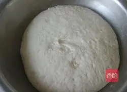 Illustration of how to make crab steamed buns 1