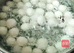 Illustration of how to make new handmade glutinous rice dumplings 10