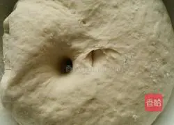 White Rose Milk Fragrance Steamed Buns Recipe Illustration 3