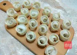 Illustration of how to make shrimp dumplings 7 