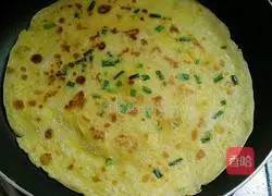 Illustration of how to make green onion and egg pancakes 8
