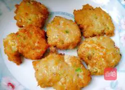 Illustration of how to make Chives and Kuilong Fish Patties 5
