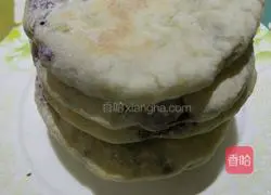 Illustration of the sugar-free and oil-free version of purple sweet potato cake 11