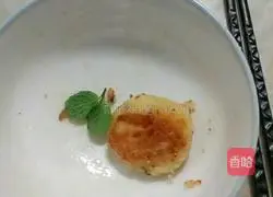 Illustration of how to make pan-fried potato cake 17