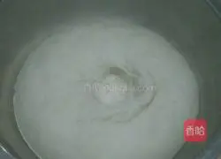 Moon buns...Illustration of how to make fennel meat filling 10