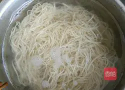 Illustration of how to make fried noodles 3