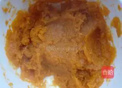 Illustration of how to make sweet pumpkin cake 3